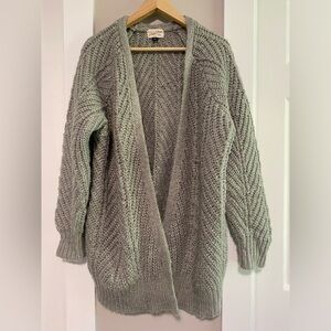 Universal Thread Textured Gray Cardigan
